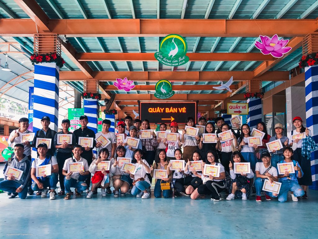 Đầm Sen miễn phí vé vào cổng cho học sinh giỏi hè 2023